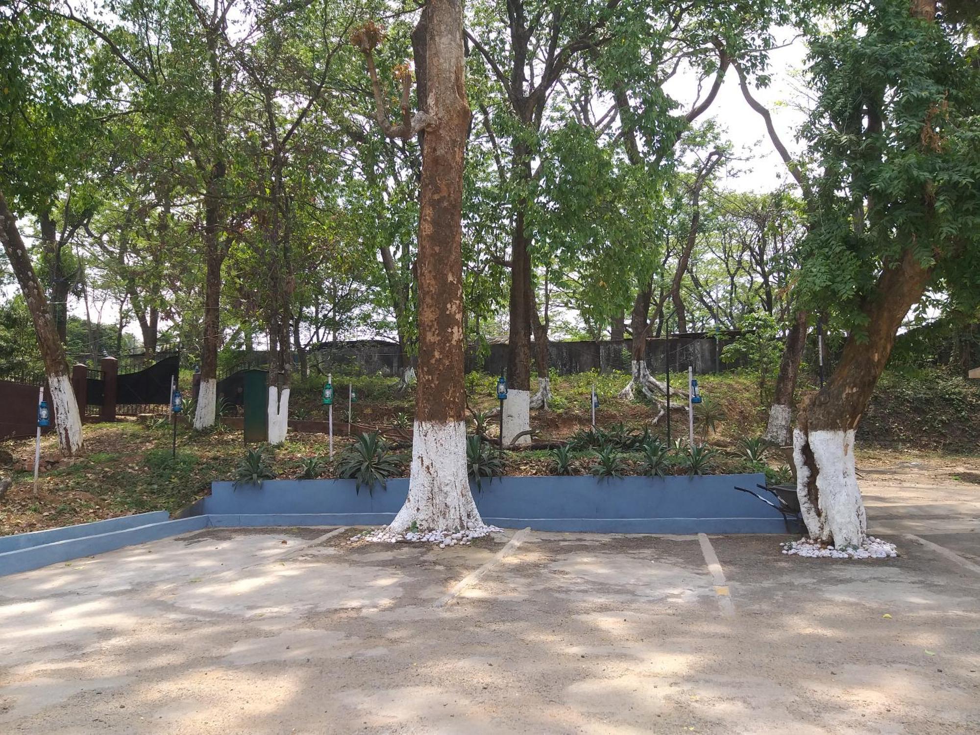 Polo Tura Hotel Exterior photo