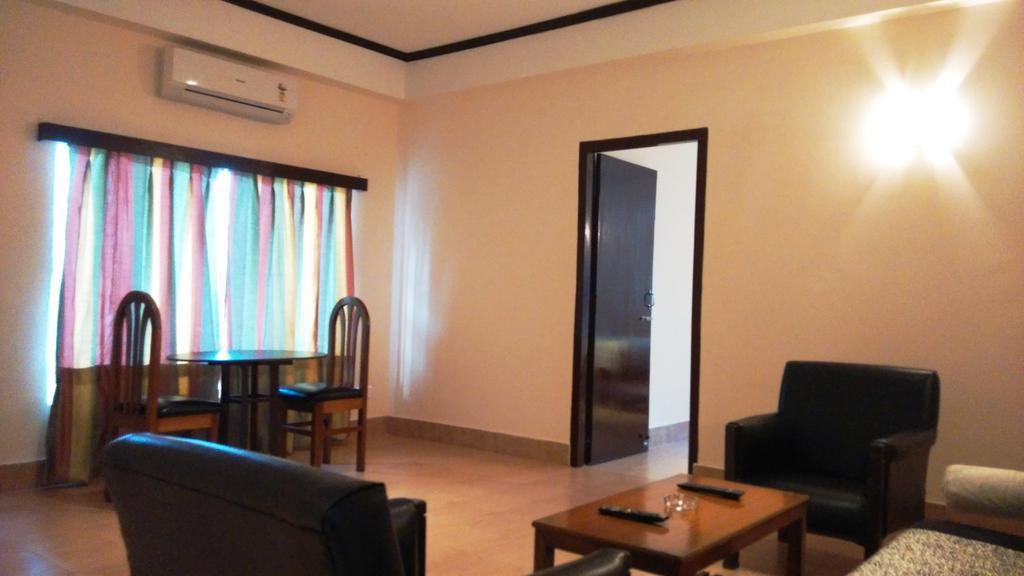 Polo Tura Hotel Room photo
